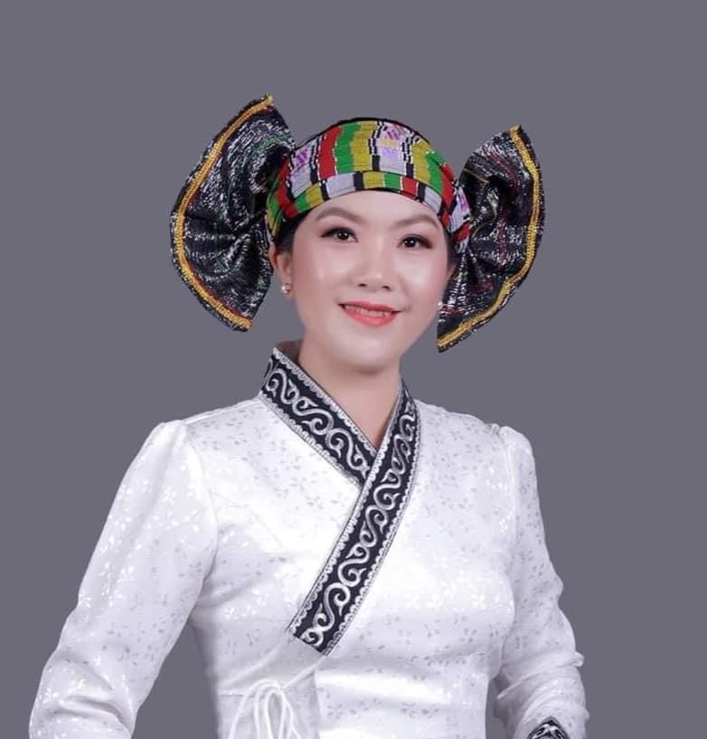 Nang Swe Nwe Win standing tall in election photo
