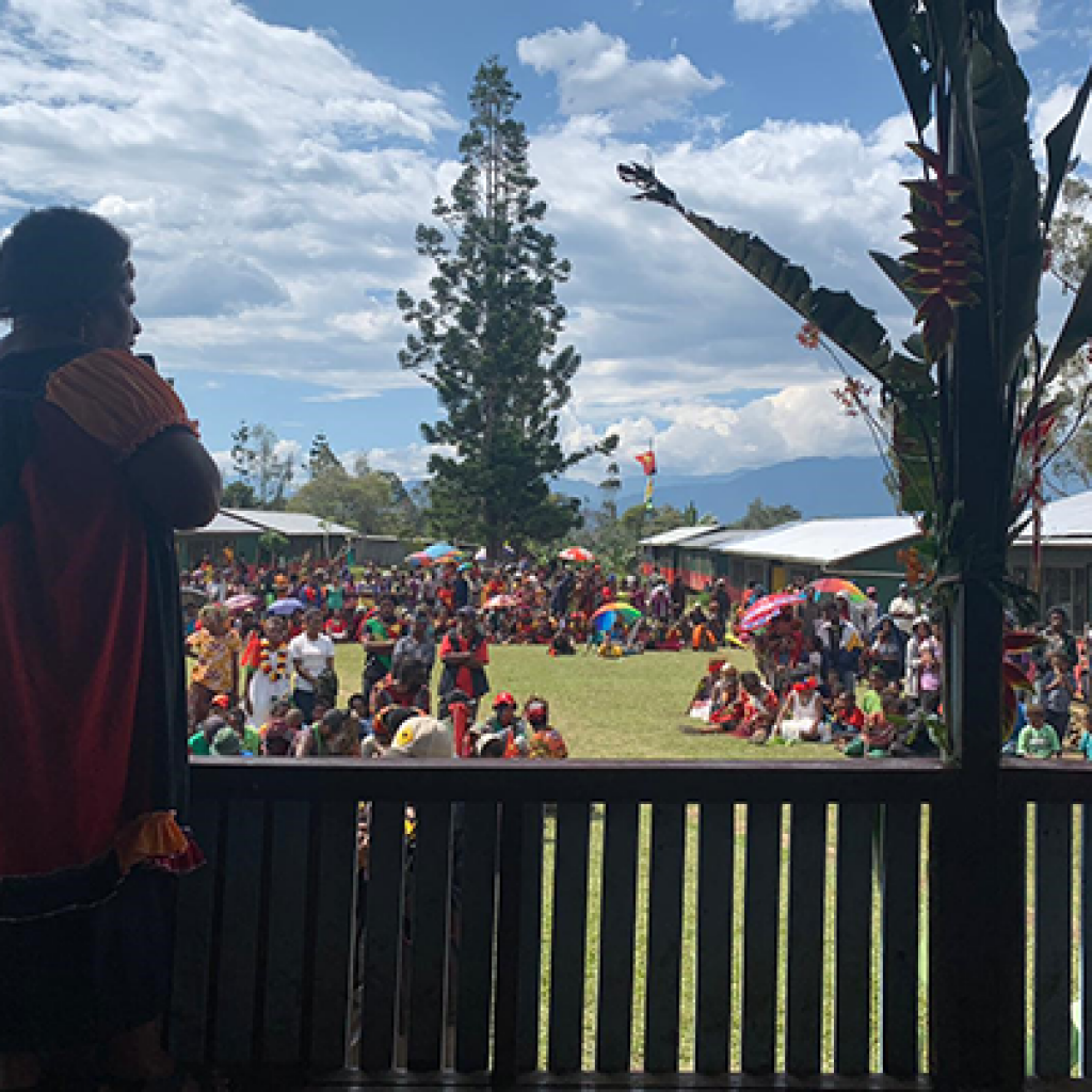 Lilly BeSoer Kolts of Voice for Change Jiwaka PNG addressing crowd to call for more women in decision-making spaces